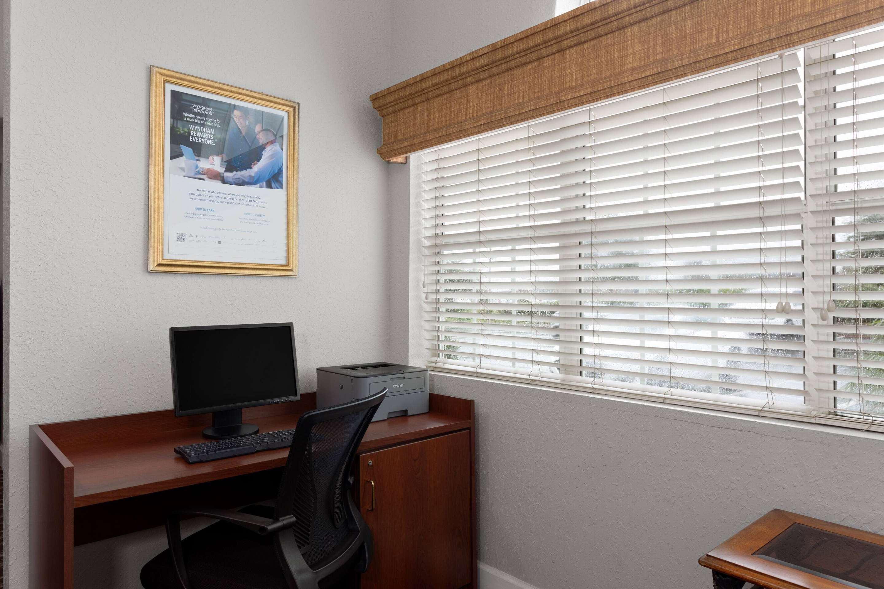 Business Center | Microtel Inn & Suites by Wyndham Zephyrhills