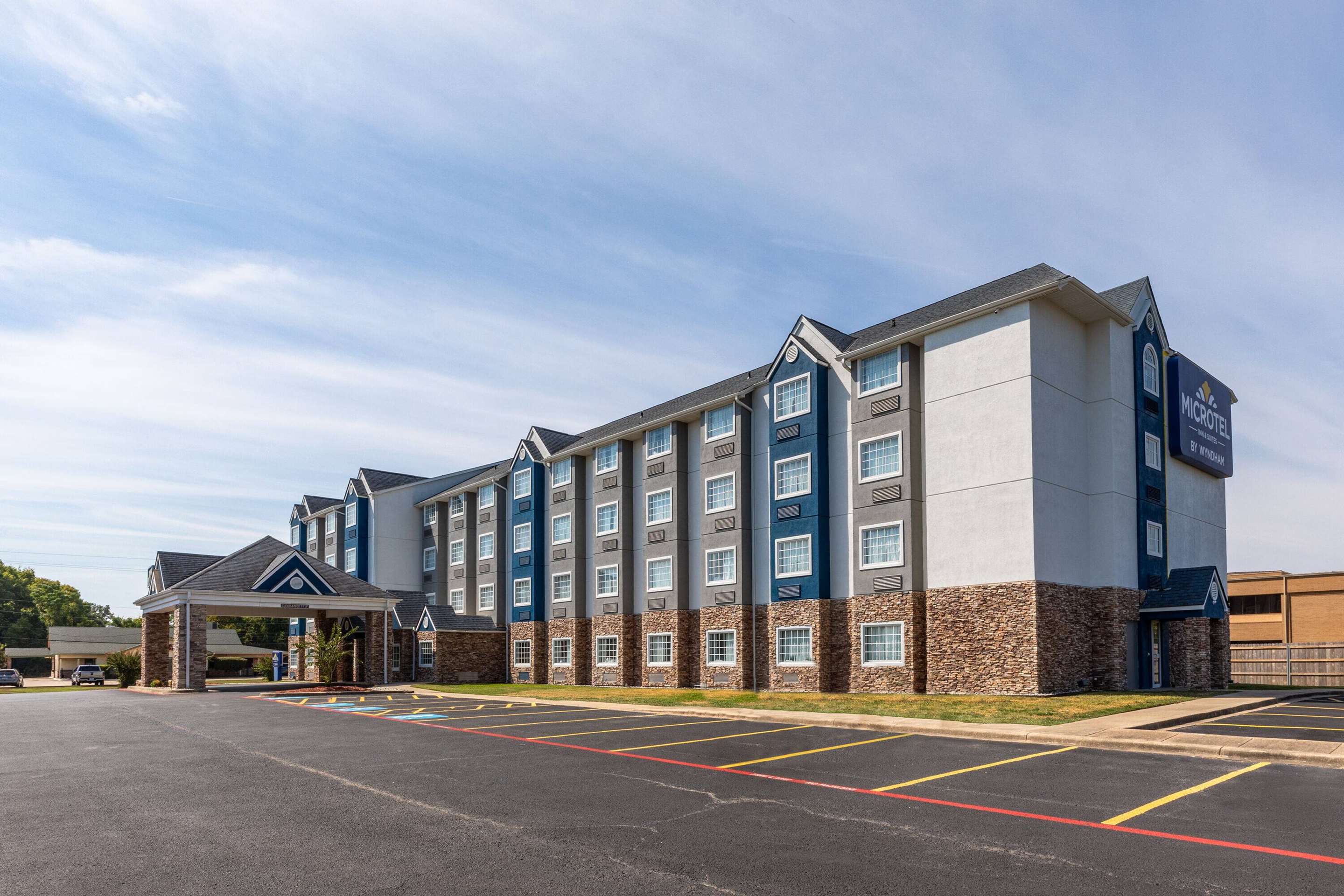 Exterior | Microtel Inn & Suites by Wyndham Bossier City