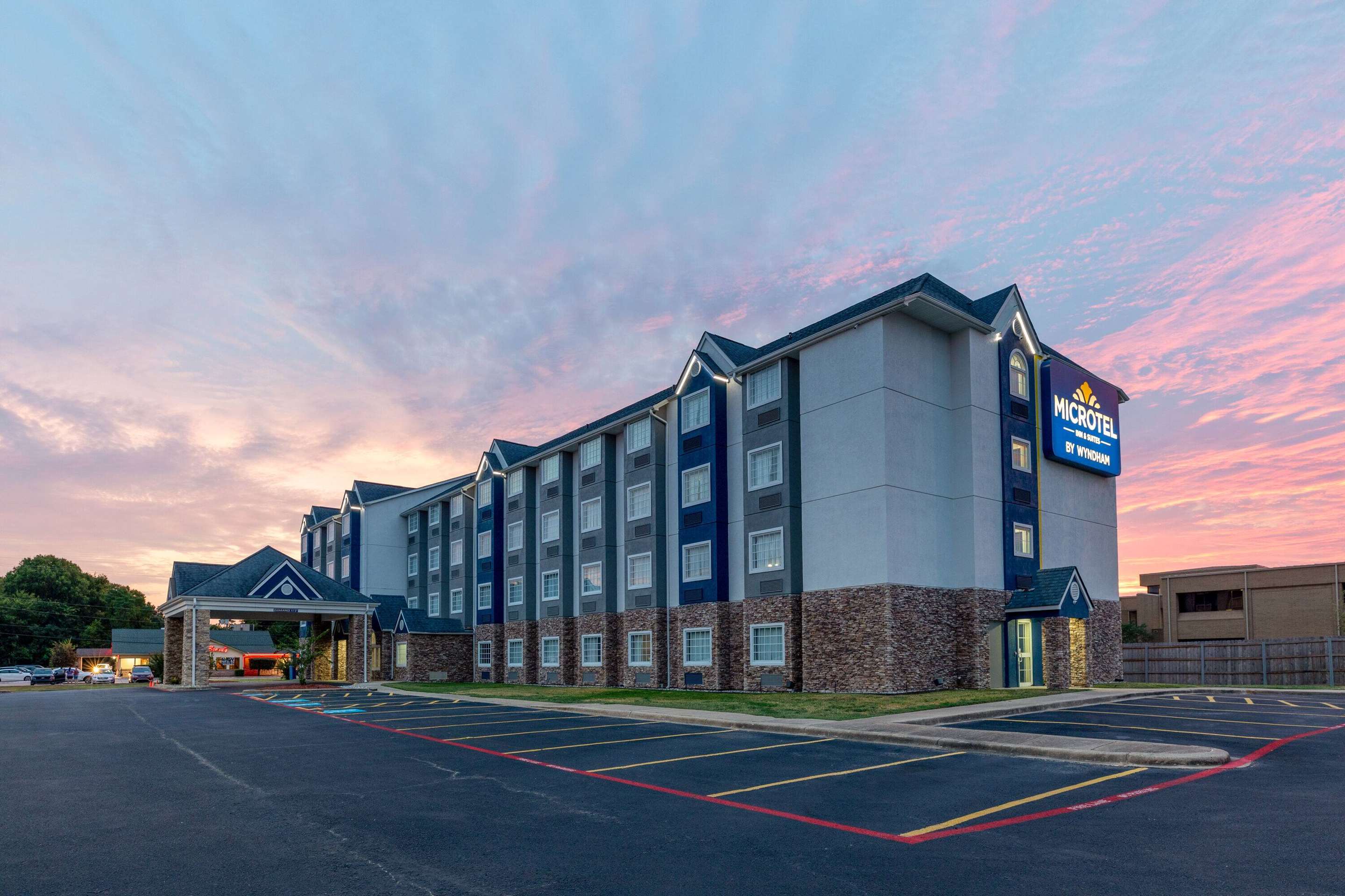 Exterior | Microtel Inn & Suites by Wyndham Bossier City