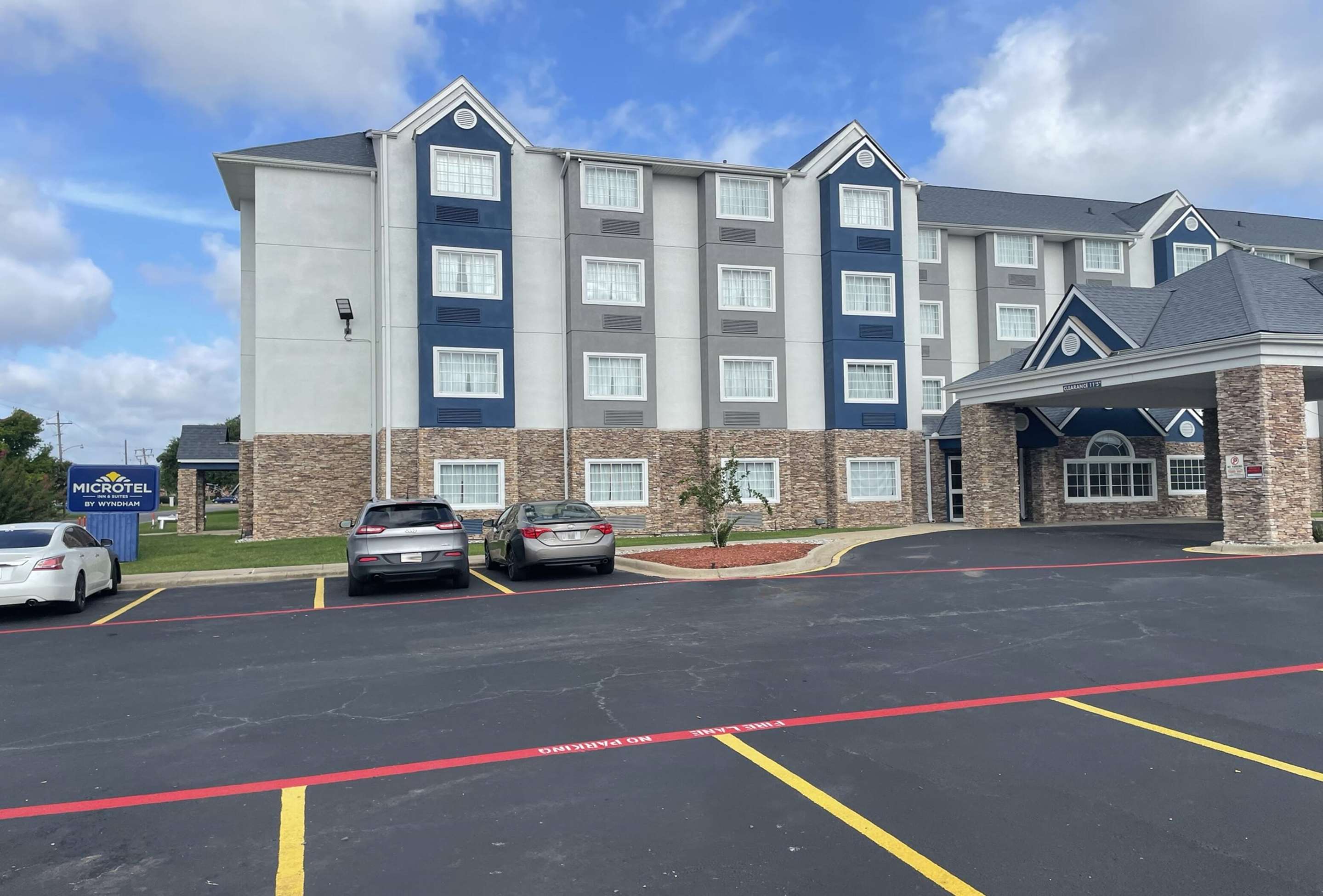 Exterior | Microtel Inn & Suites by Wyndham Bossier City