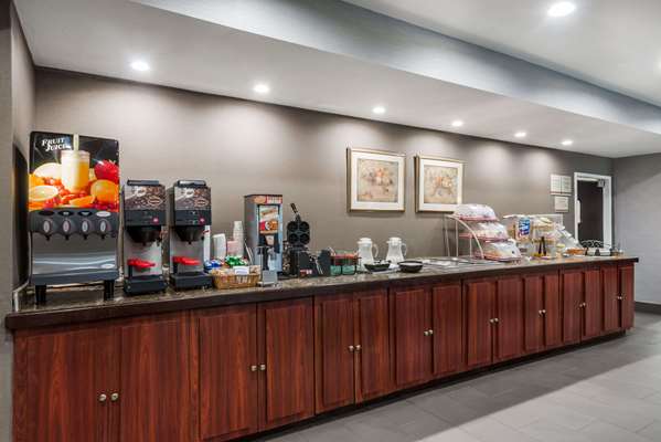  - Hawthorn Suites by Wyndham West Columbus - I-70, Exit 91