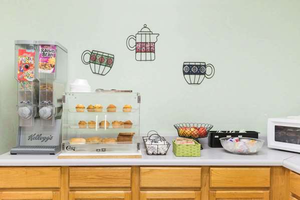  - Microtel Inn & Suites by Wyndham Riverside - I-675, Exit 13