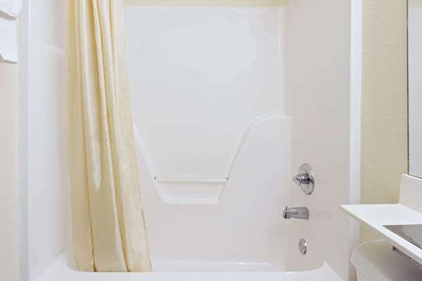  - Microtel Inn by Wyndham Brandon - I-20, Exit 52