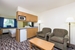 1 Queen Bed Suite