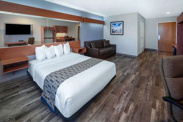 Suite - Microtel Inn by Wyndham Tracy - I-205, Exit 8