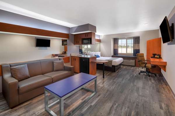 Suite - Microtel Inn by Wyndham Tracy - I-205, Exit 8