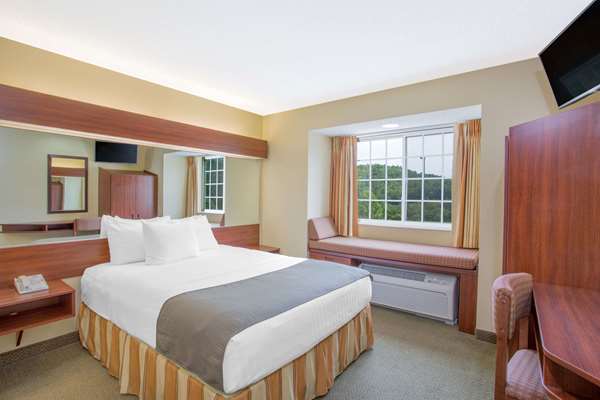  - Microtel Inn & Suites by Wyndham Gassaway