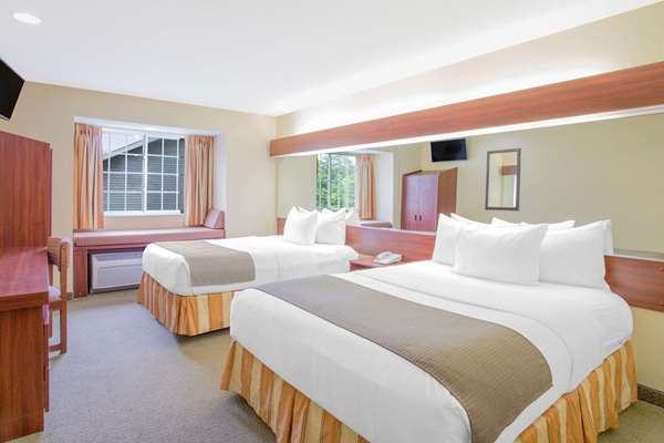  - Microtel Inn & Suites by Wyndham Gassaway