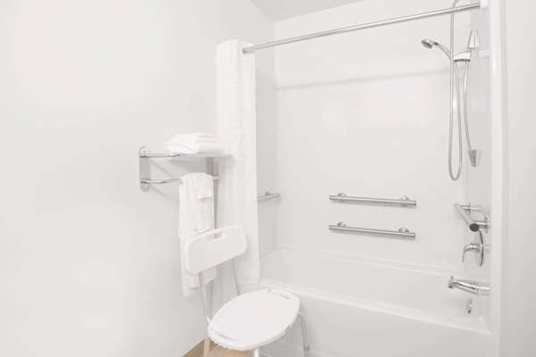  - Microtel Inn & Suites by Wyndham Gassaway