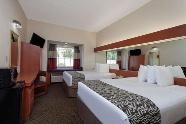  - Microtel Inn & Suites by Wyndham Lady Lake