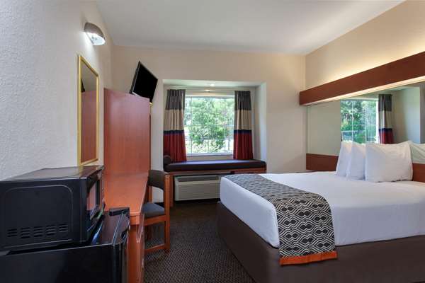  - Microtel Inn & Suites by Wyndham Lady Lake