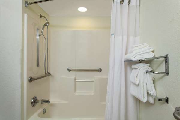  - Microtel Inn & Suites by Wyndham Lady Lake