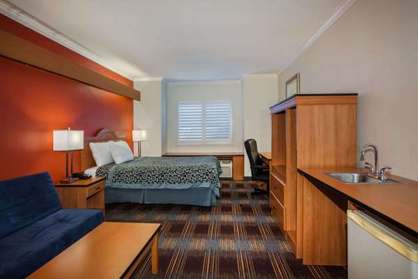  - Days Inn Antioch