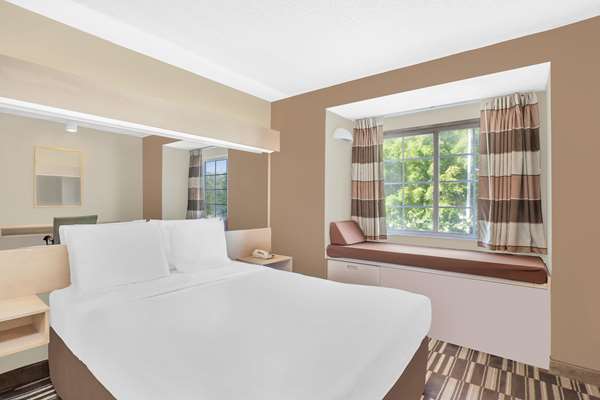  - Microtel Inn & Suites by Wyndham Salisbury