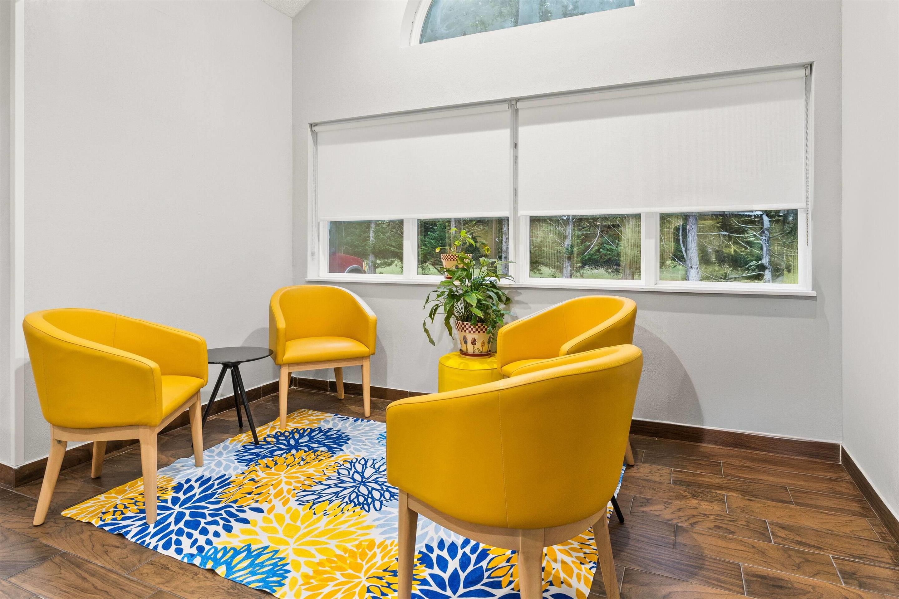 Lobby | Microtel Inn & Suites by Wyndham Salisbury