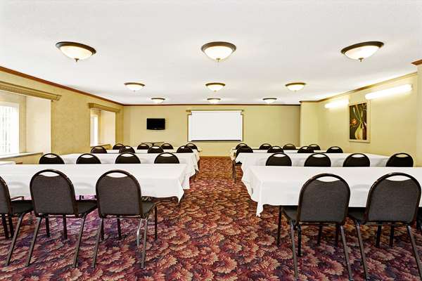 - Microtel Inn & Suites by Wyndham Florence - I-71 & I-75, Exit 182