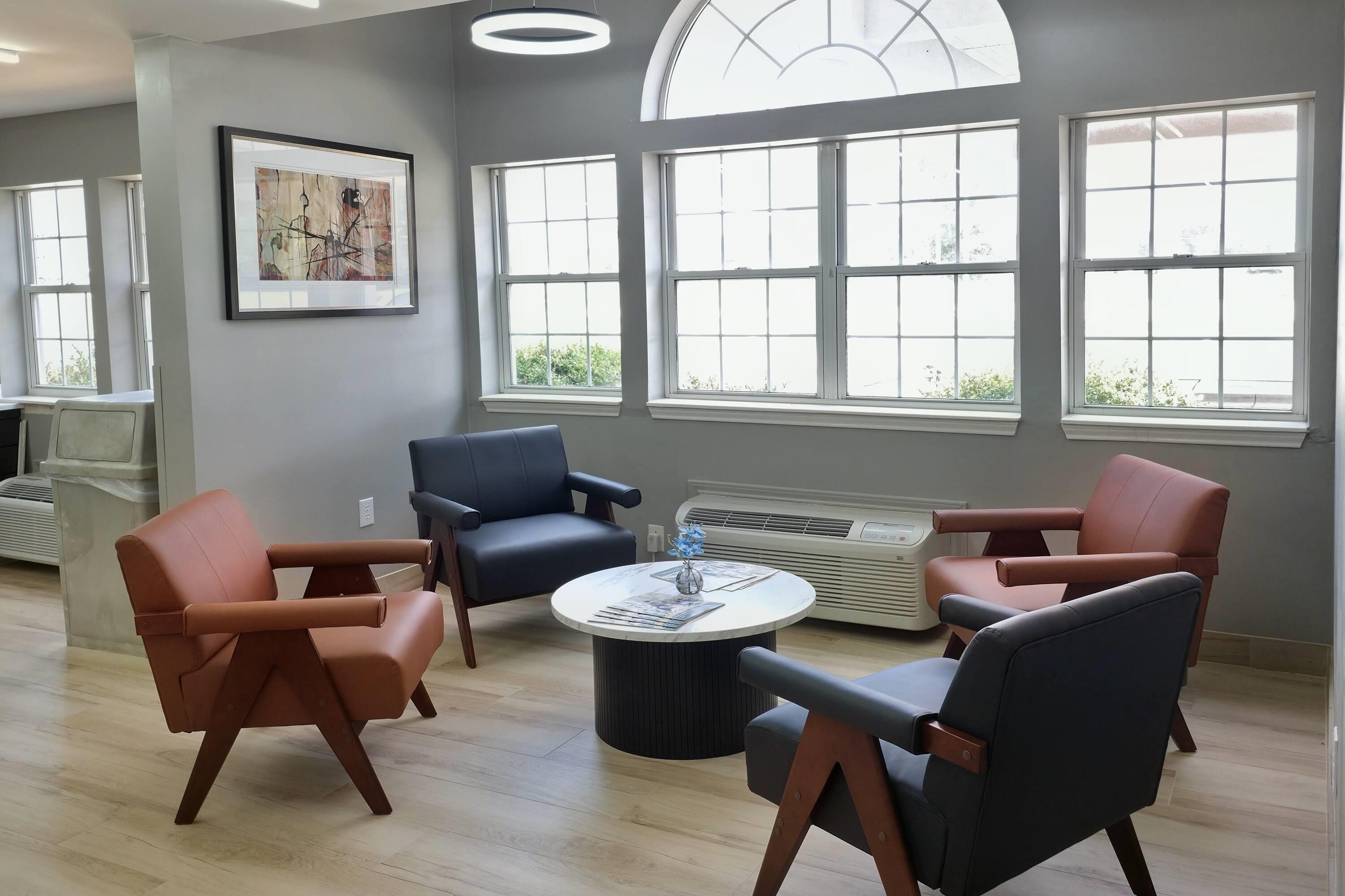 Lobby | Microtel Inn & Suites Claremore