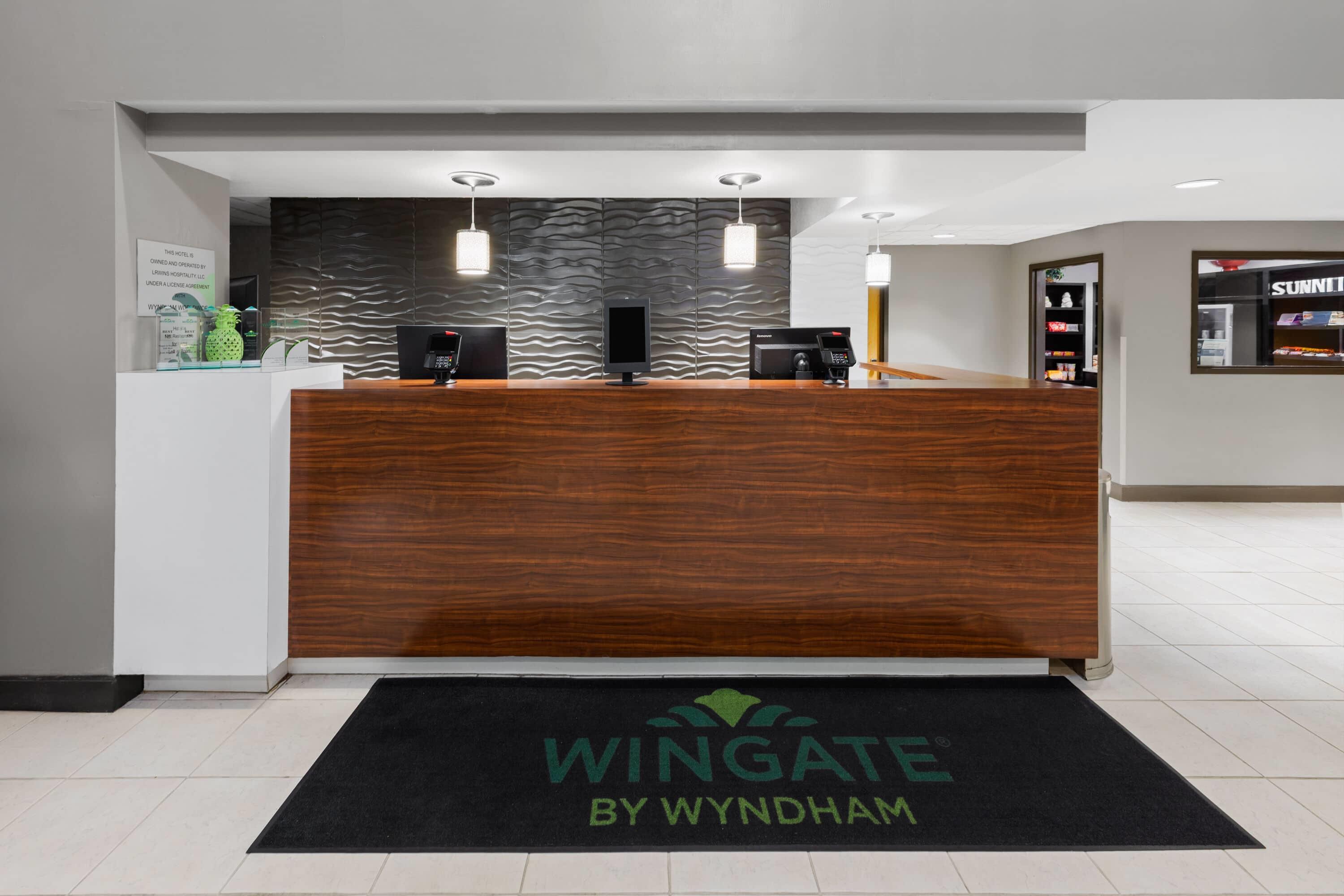 Reception | Wingate by Wyndham Little Rock