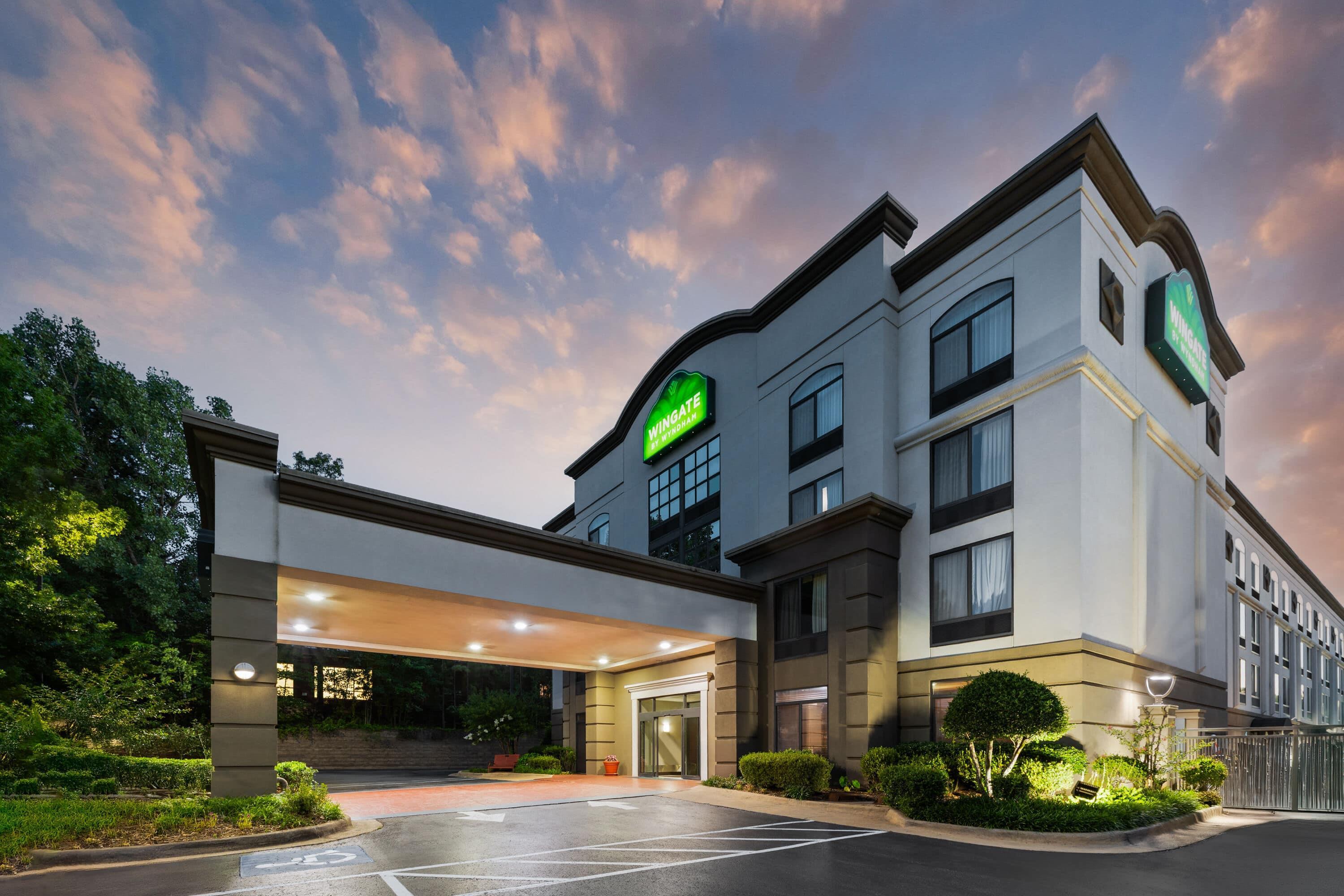 Exterior | Wingate by Wyndham Little Rock