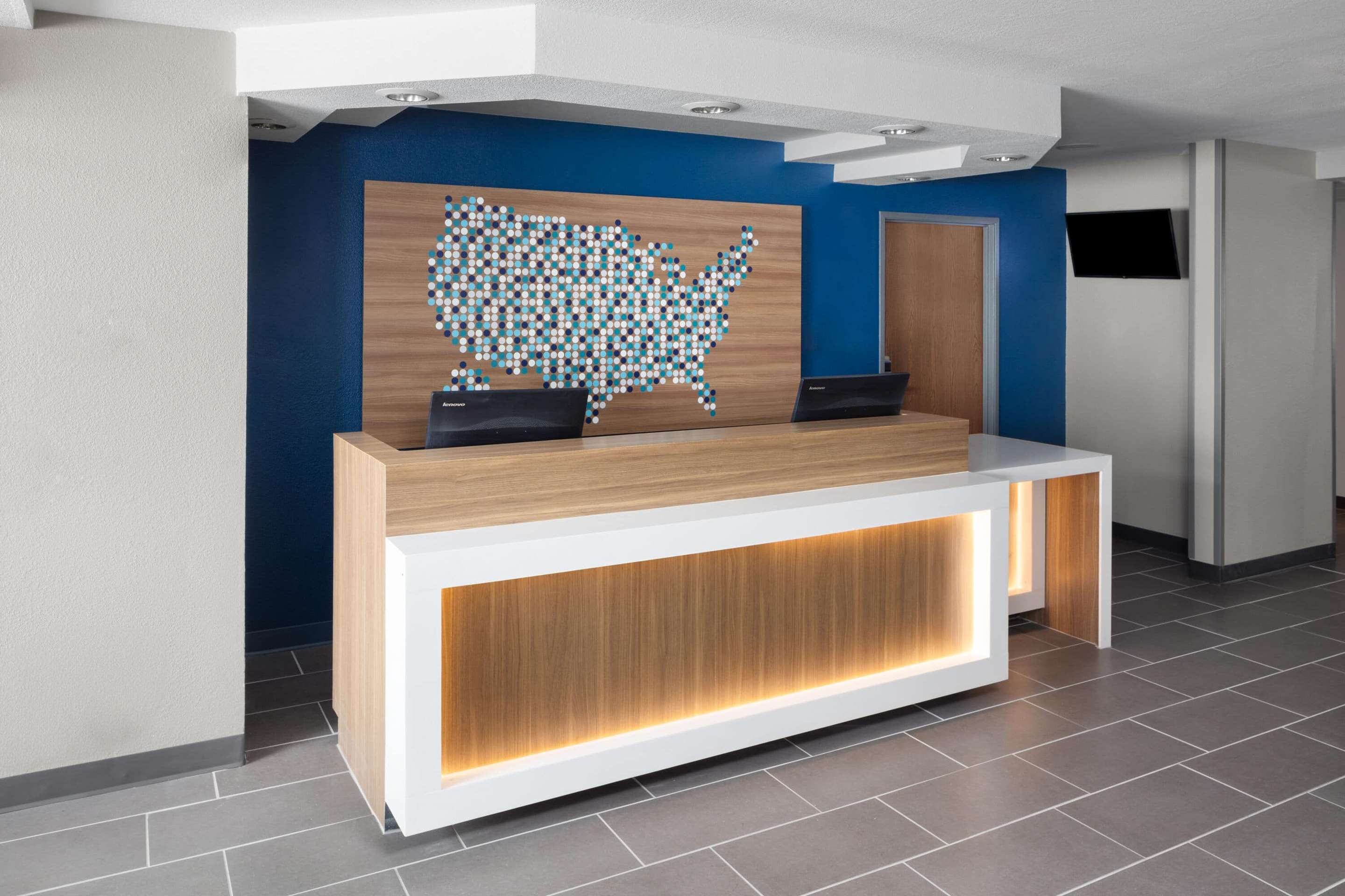 Reception | Microtel Inn & Suites by Wyndham Rapid City