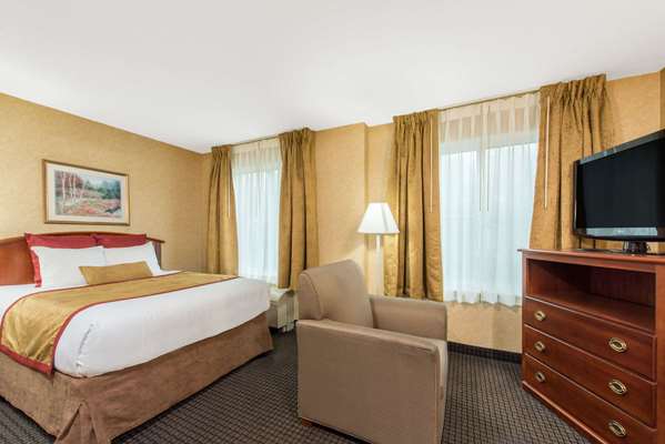  - Hawthorn Suites by Wyndham Lancaster