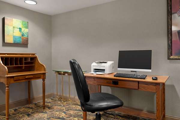 Conference Area - Hawthorn Suites by Wyndham Lancaster