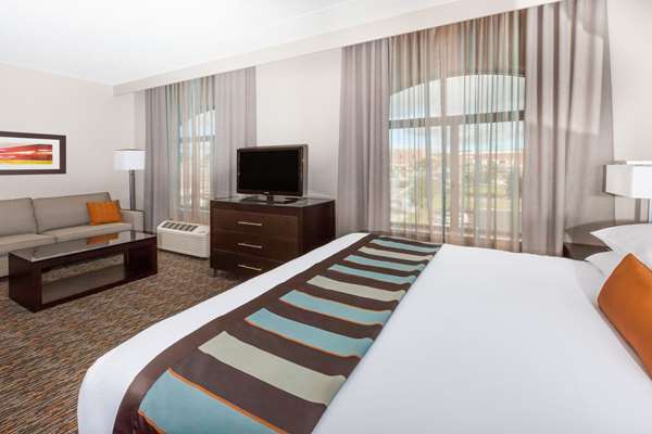  - Wingate by Wyndham Hotel Sylvania