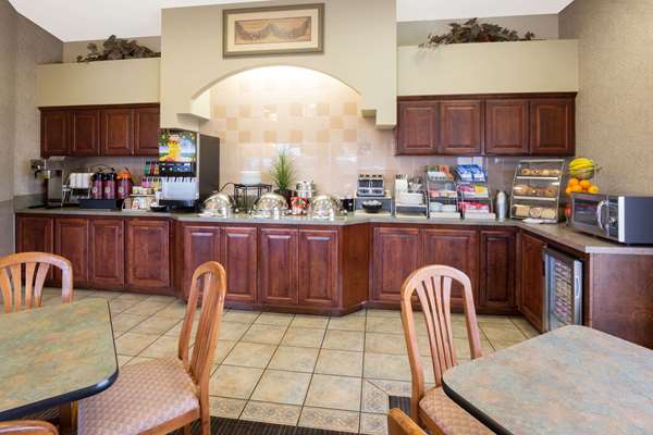  - Hawthorn Suites by Wyndham Napa