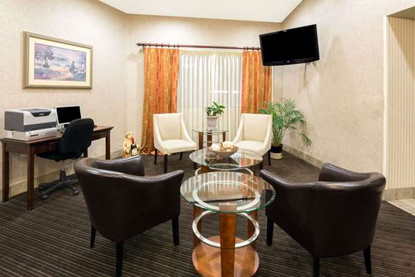 Conference Area - Hawthorn Suites by Wyndham Napa