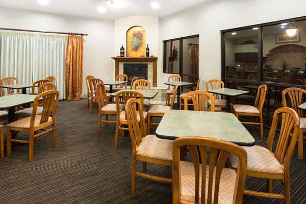  - Hawthorn Suites by Wyndham Napa