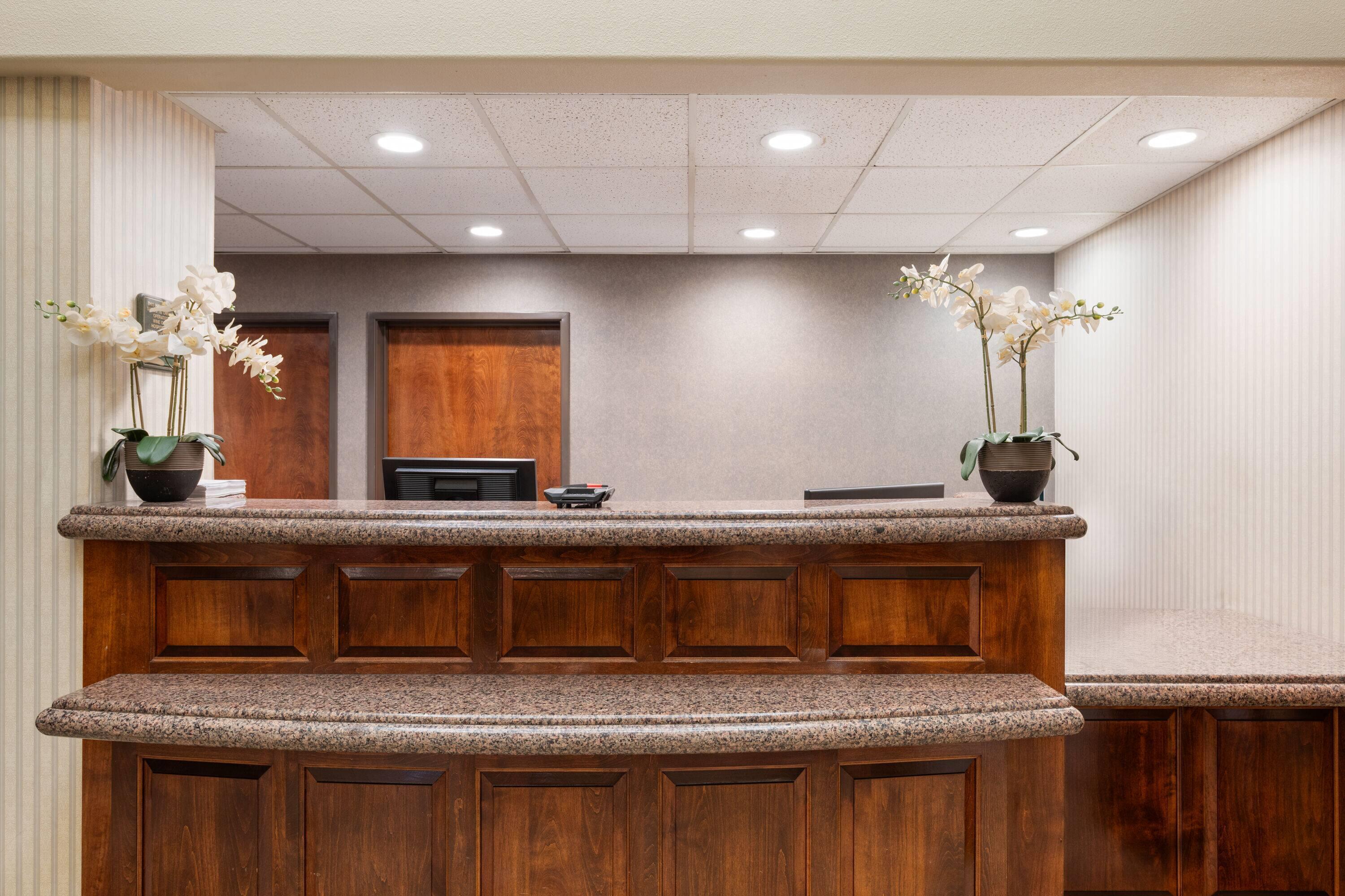 Reception | Hawthorn Suites by Wyndham Napa Valley