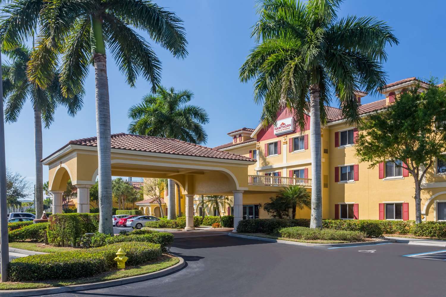 Hawthorn Suites by Wyndham Naples I75, Exit 107, FL See Discounts