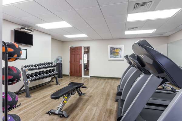 Fitness/ Exercise Room - Hawthorn Suites by Wyndham Naples - I-75, Exit 107