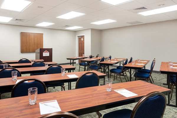  - Hawthorn Suites by Wyndham Naples - I-75, Exit 107