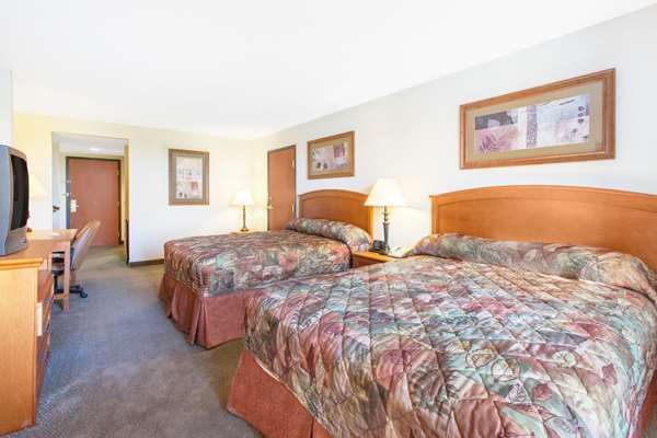  - Wingate by Wyndham Hotel Bentonville
