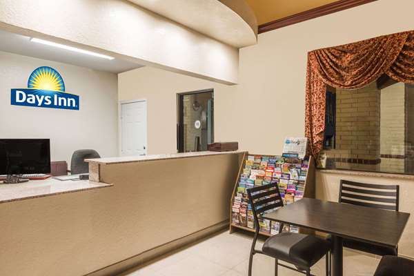  - Days Inn Dickinson - I-45, Exit 19