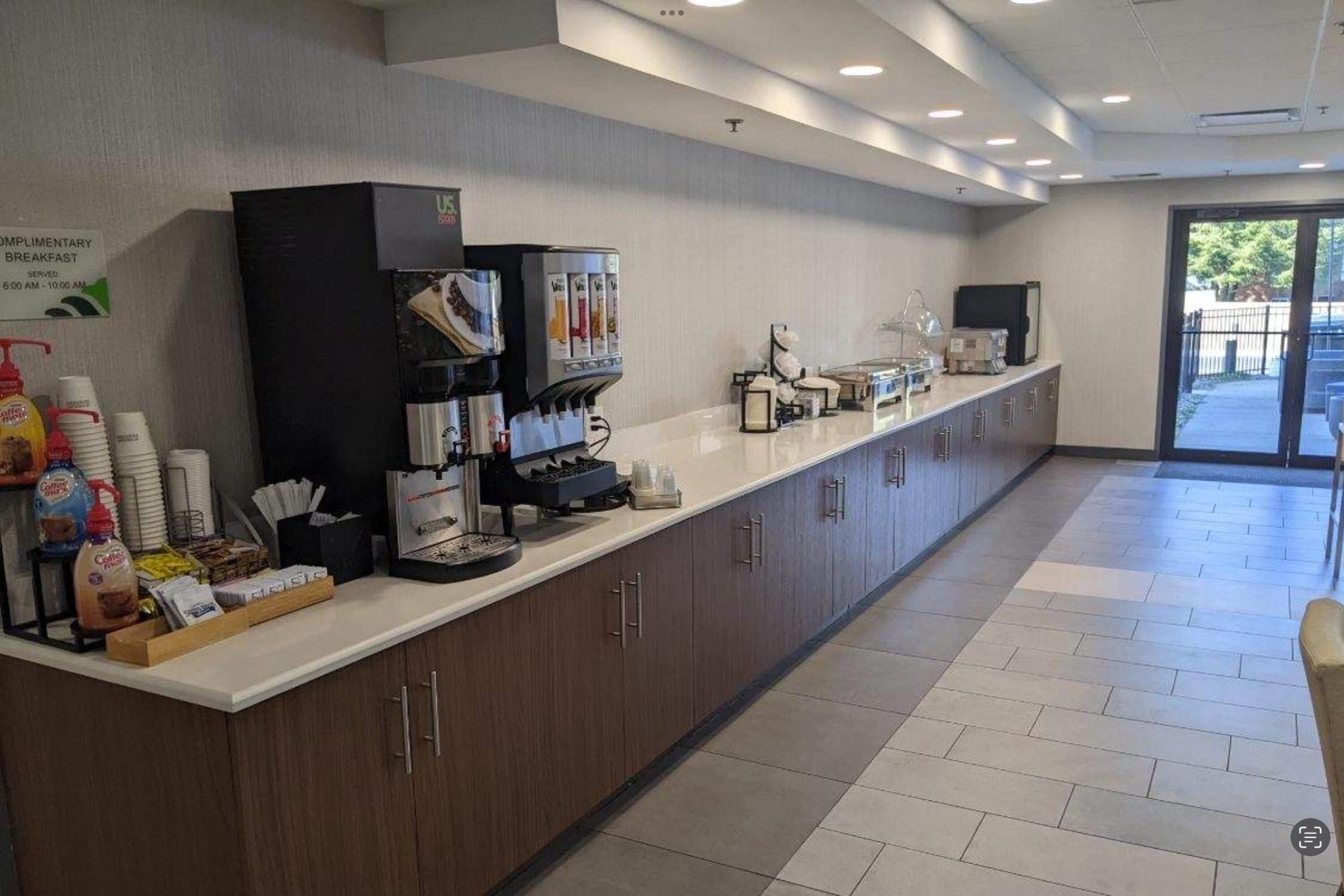 Undefined | Wingate by Wyndham Parkersburg - Vienna