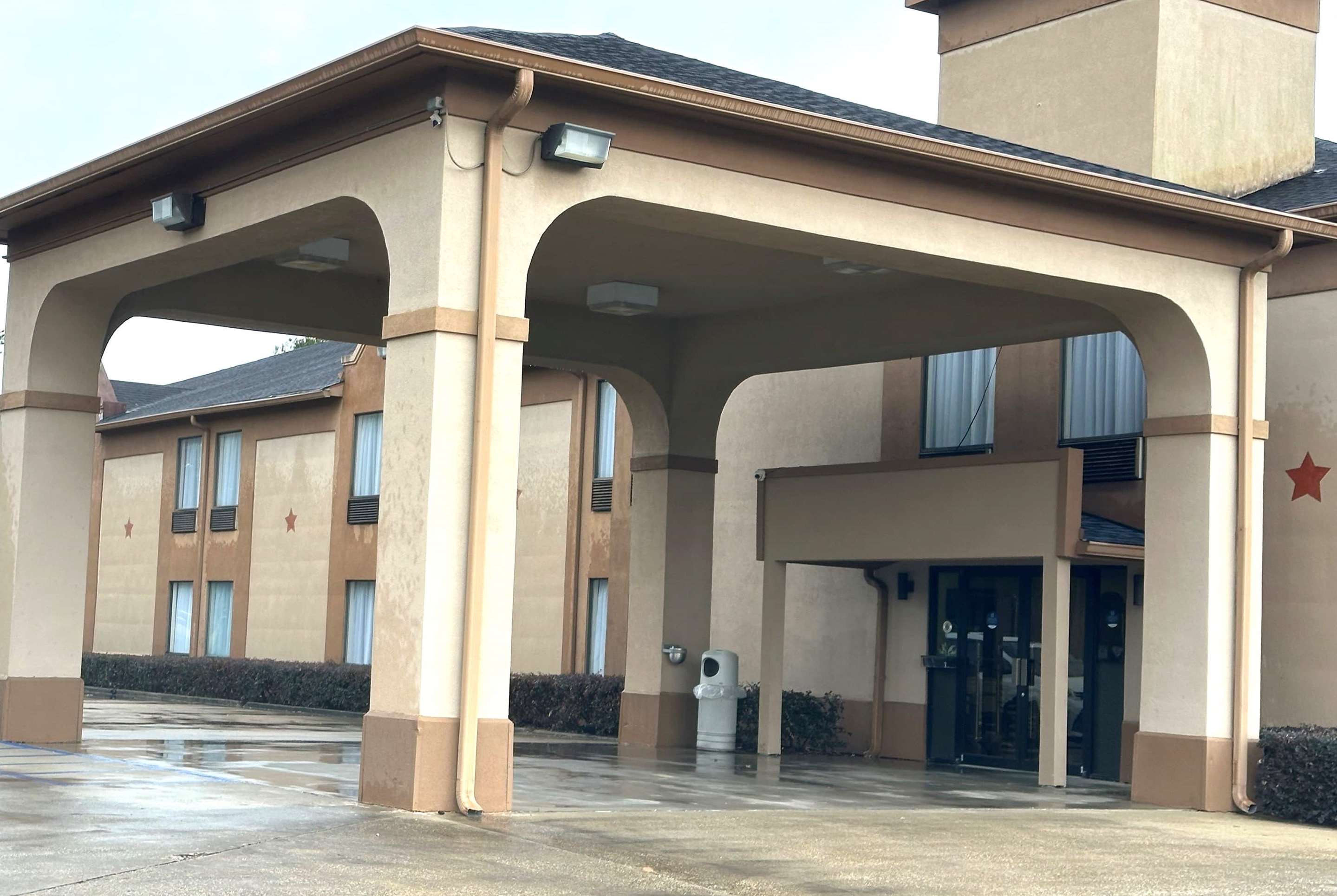Exterior | Days Inn & Suites by Wyndham Eunice
