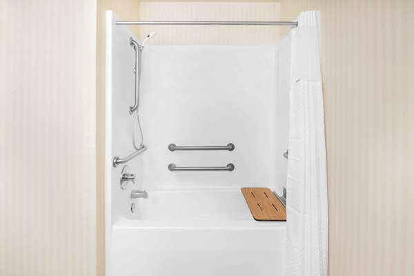  - Super 8 Hotel Lowell - I-540, Exit 78