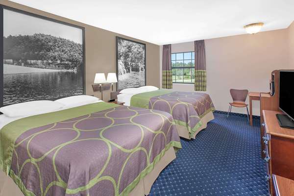  - Super 8 Hotel Lowell - I-540, Exit 78