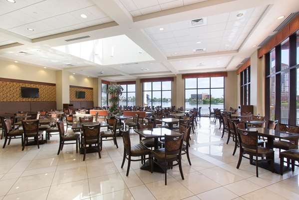 Amenities - Ramada Plaza Resort International Drive Orlando - I-4, Exits 75A & 75B