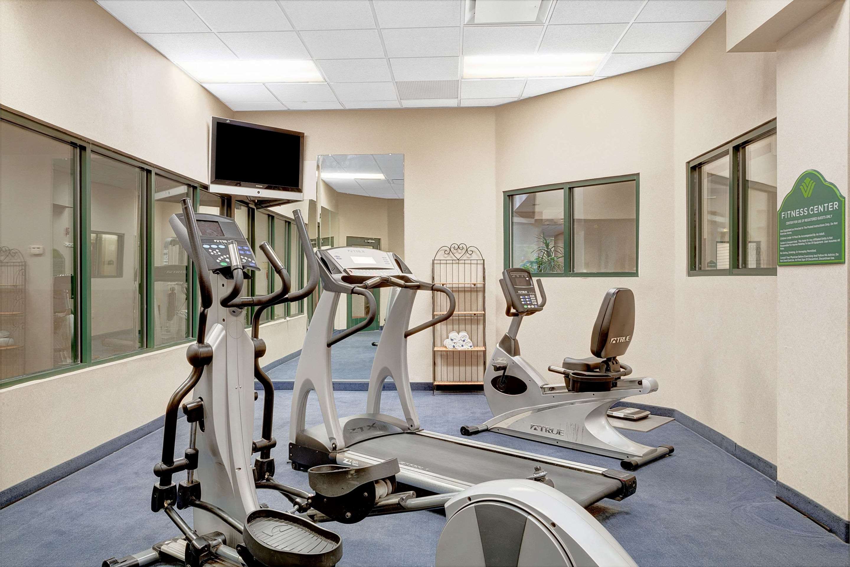 Fitness Center | Wingate by Wyndham Atlanta Airport Fairburn