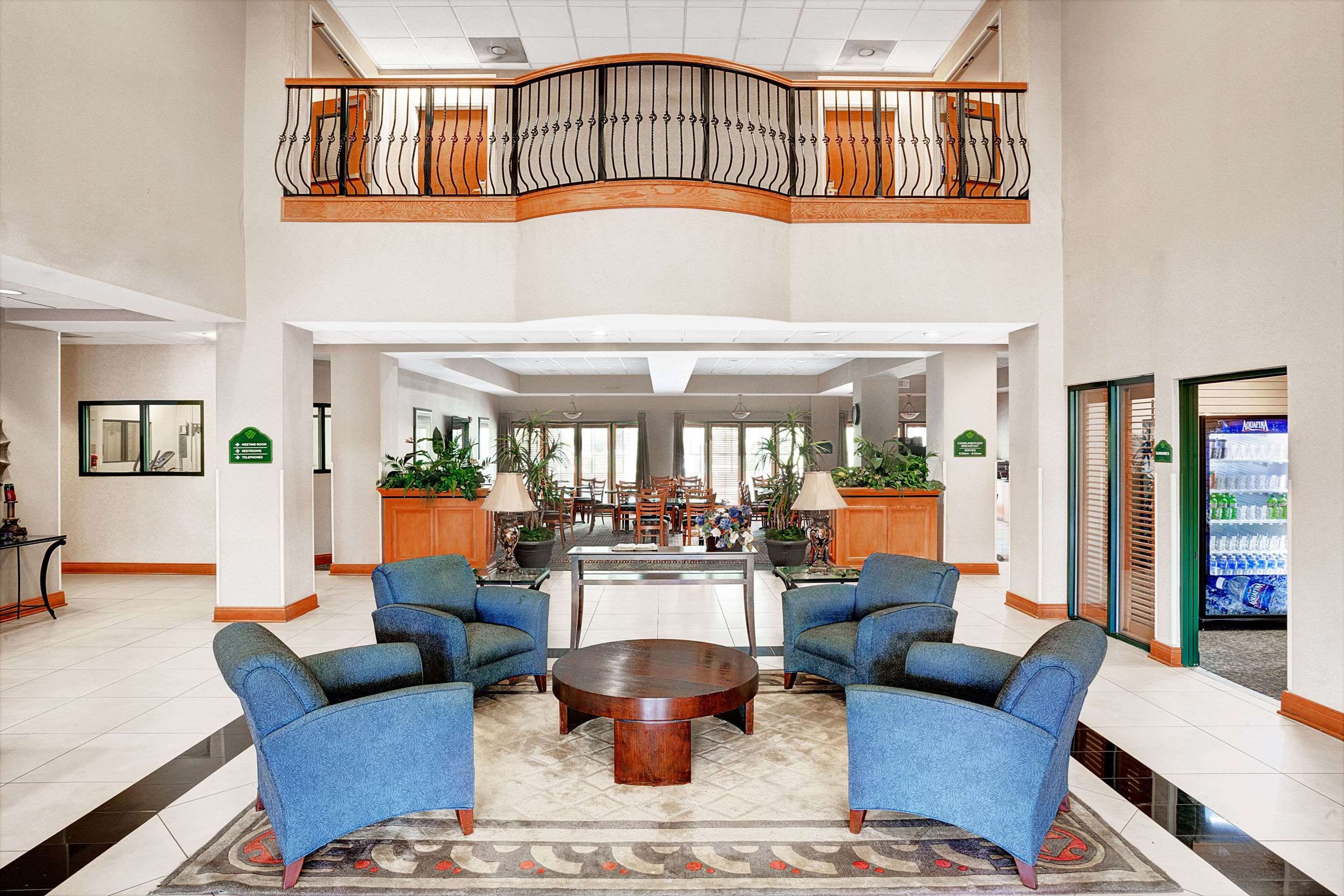 Lobby | Wingate by Wyndham Atlanta Airport Fairburn