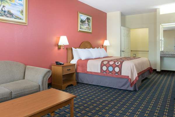  - Super 8 Motel Stafford