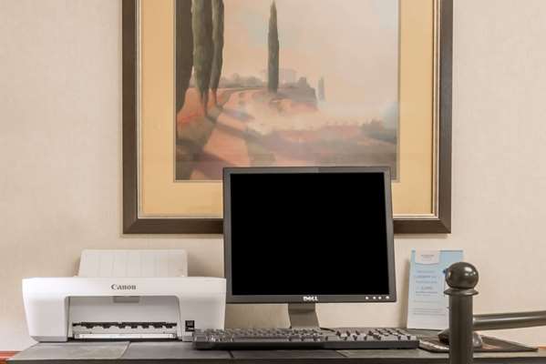 Conference Area - Super 8 Hotel Alvarado