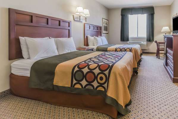  - Super 8 Hotel Alvarado