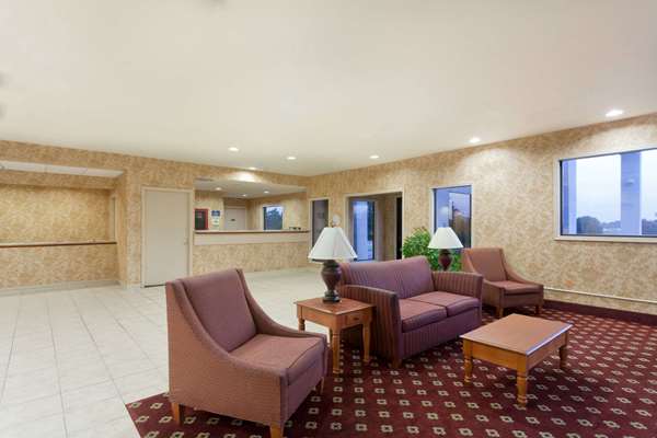  - Days Inn & Suites Wynne