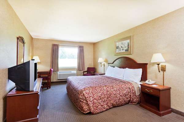  - Days Inn & Suites Wynne