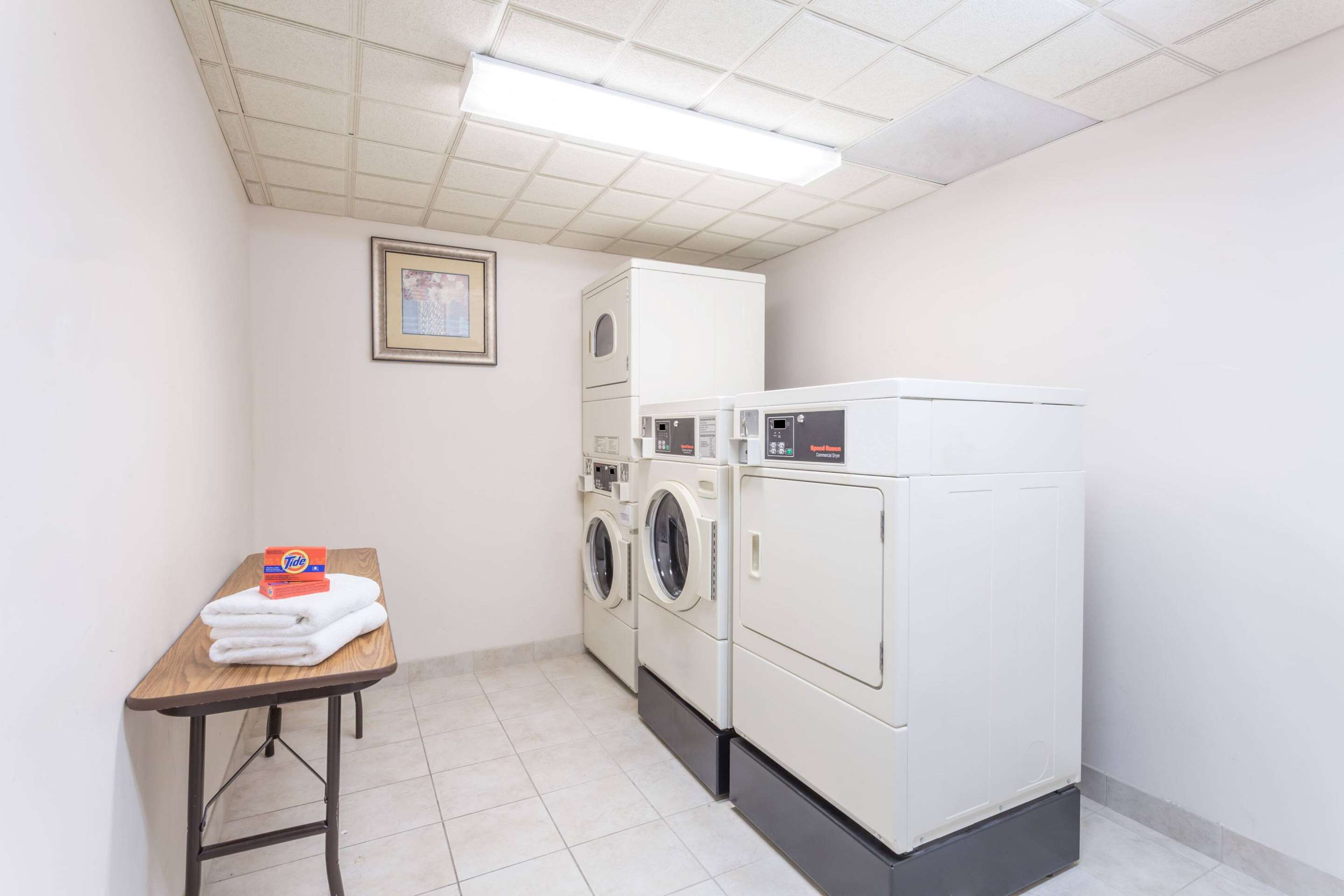 Guest Laundry | Wingate by Wyndham Richmond Short Pump