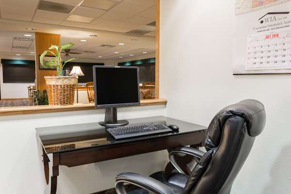 Conference Area - Super 8 Hotel Alma